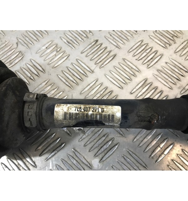 Полуось передняя левая (приводной вал, ШРУС) бу для Volkswagen Touareg  2.5 TDi,  2007 г.