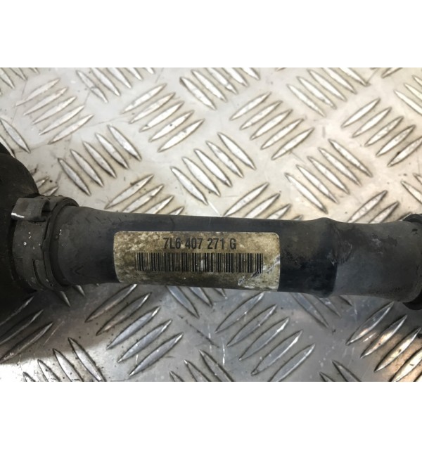Полуось передняя правая (приводной вал, ШРУС) бу для Volkswagen Touareg  2.5 TDi,  2007 г.