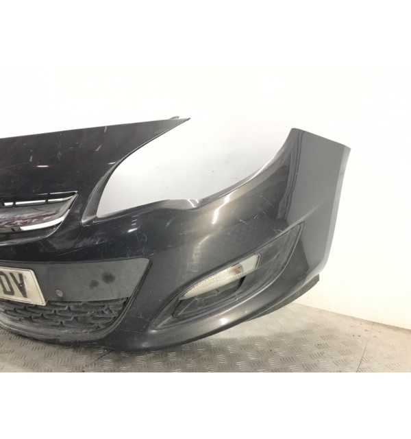 Бампер передний бу для Opel Astra J 1.7CDTI,  2012 г.