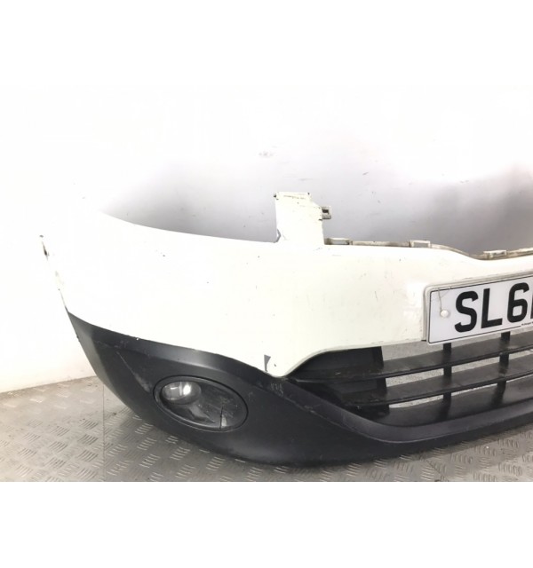 Бампер передний бу для Nissan Qashqai  1.5 DCi,  2011 г.