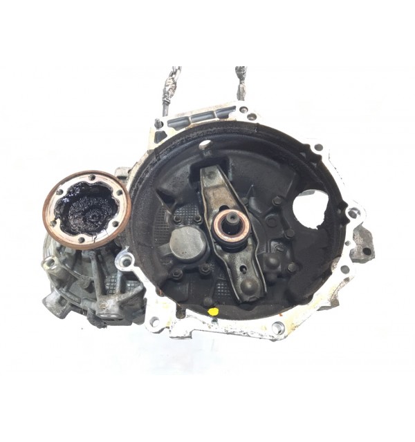 КПП механическая (МКПП) бу для Audi A3 8P 2.0 FSI,  2004 г.