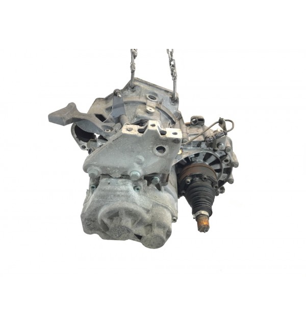 КПП механическая (МКПП) бу для Audi A3 8P 2.0 FSI,  2004 г.