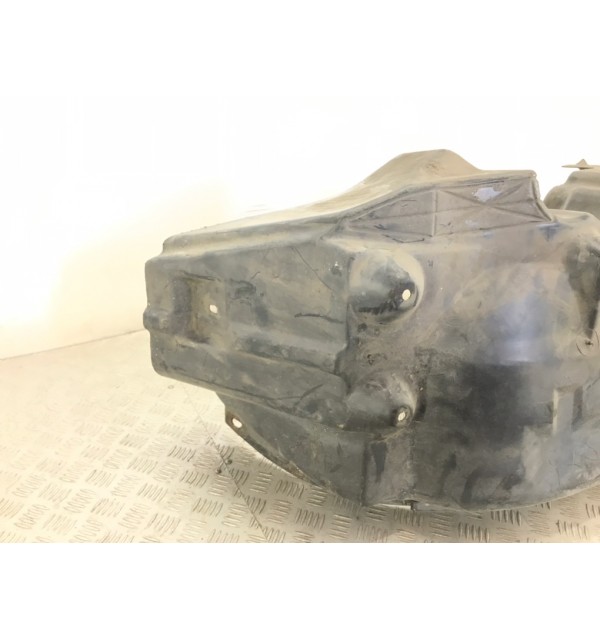 Защита арок передняя правая (подкрылок) бу для Land Rover Range Rover 2 4.6 i,  2002 г.