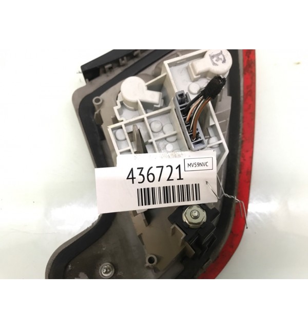 Фонарь крышки багажника правый бу для Ford Mondeo 4 1.8 TDCi,  2009 г.