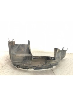 Защита арок передняя левая (подкрылок) бу для Mitsubishi Outlander 1 2.4 i, 2004 г.