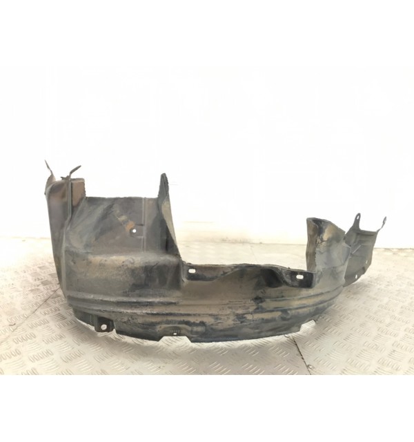 Защита арок передняя левая (подкрылок) бу для Mitsubishi Outlander 1 2.4 i,  2004 г.