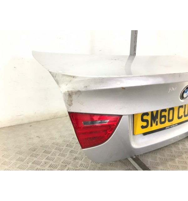 Крышка багажника бу для BMW 3 E90/E91/E92/E93 2.0 TD,  2010 г.
