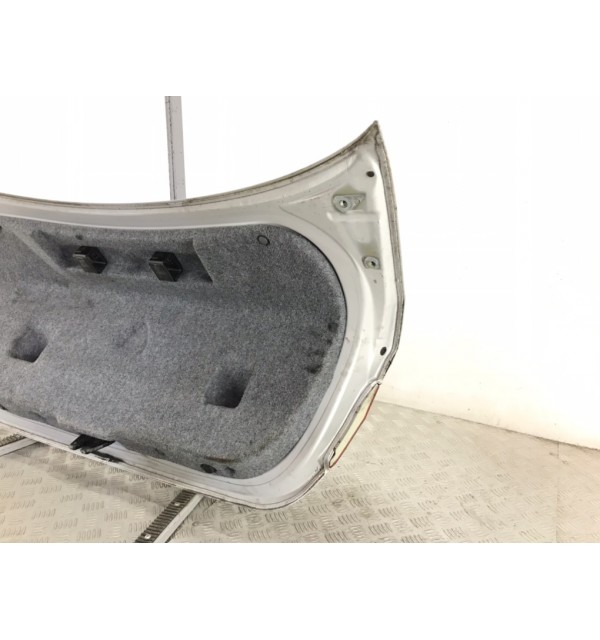 Крышка багажника бу для BMW 3 E90/E91/E92/E93 2.0 TD,  2010 г.