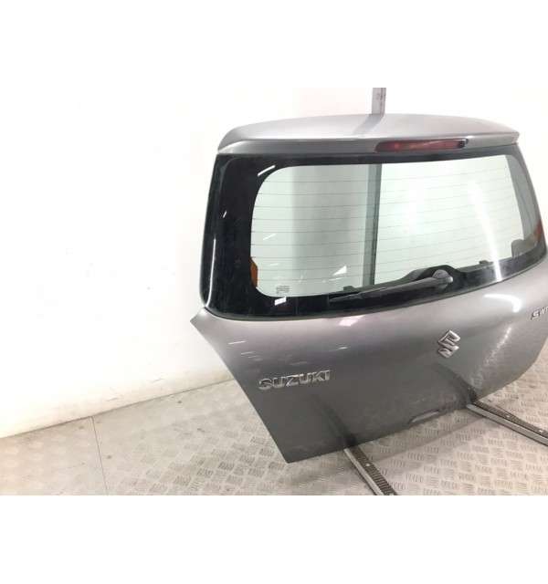 Крышка багажника бу для Suzuki Swift 3 1.5 i,  2006 г.