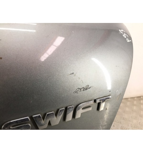 Крышка багажника бу для Suzuki Swift 3 1.5 i,  2006 г.