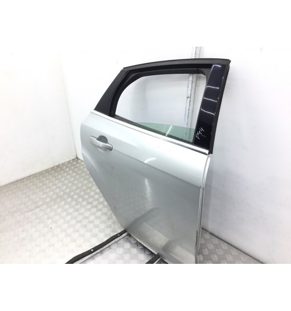 Дверь задняя правая бу для Ford Focus 3 1.6 i,  2011 г.