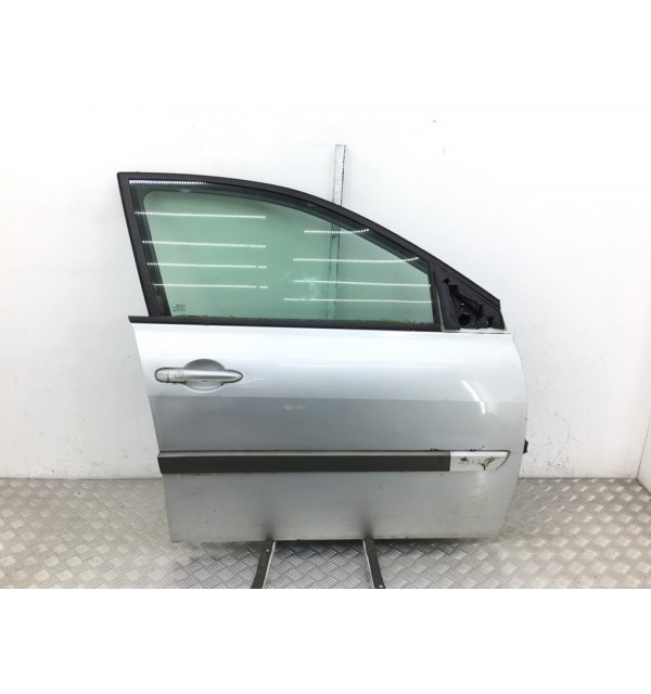 Дверь передняя правая бу для Renault Megane 2 1.5 DCi,  2006 г.