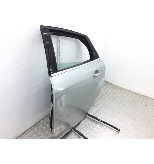 Дверь задняя левая бу для Ford Focus 3 1.6 i,  2011 г.