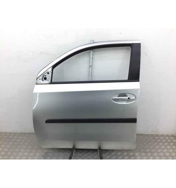 Дверь передняя левая бу для Toyota Urban Cruiser  1.4 D-4D,  2010 г.