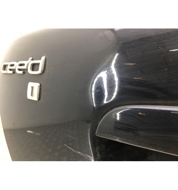 Крышка багажника бу для Kia Ceed  1.4 i,  2009 г.