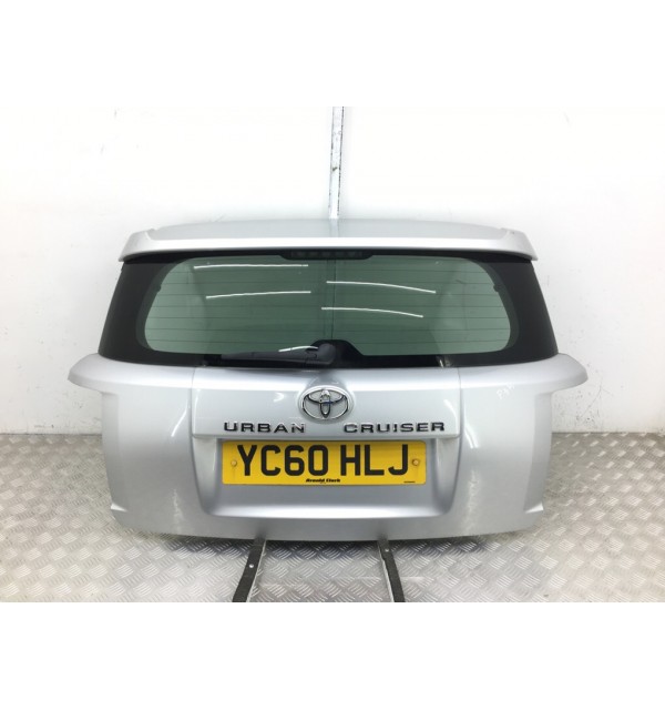 Крышка багажника бу для Toyota Urban Cruiser  1.4 D-4D,  2010 г.