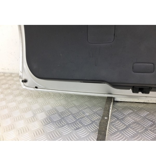 Крышка багажника бу для Toyota Urban Cruiser  1.4 D-4D,  2010 г.