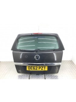 Крышка багажника бу для Opel Zafira B 1.7 CDTi, 2012 г.