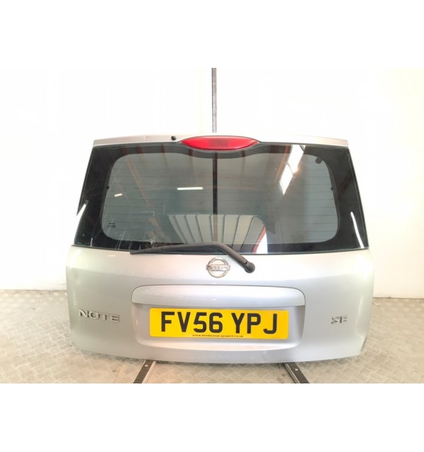 Крышка багажника бу для Nissan Note E11 1.4 i,  2006 г.