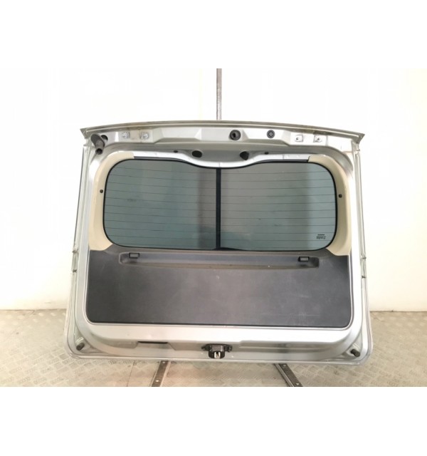 Крышка багажника бу для Nissan Note E11 1.4 i,  2006 г.