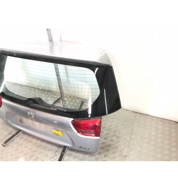 Крышка багажника бу для Peugeot 4007  2.2 HDi,  2009 г.