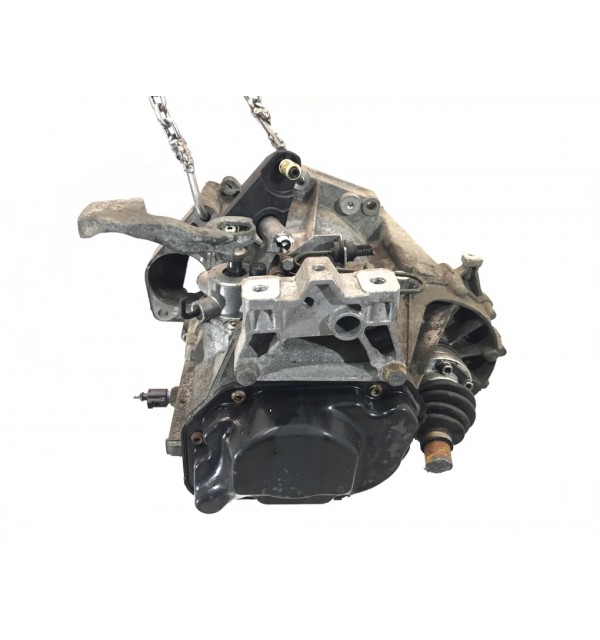 КПП механическая (МКПП) бу для Volkswagen Golf 5 1.4 i,  2008 г.