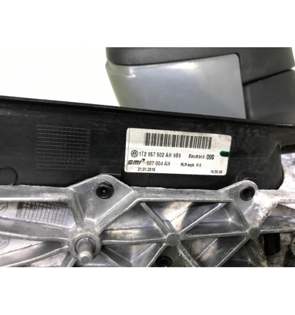 Зеркало наружное правое бу для Volkswagen Touran  1.9 TDi,  2010 г.