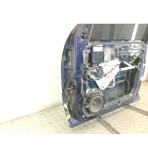 Дверь передняя правая бу для Land Rover Range Rover 2 4.6 i,  2002 г.
