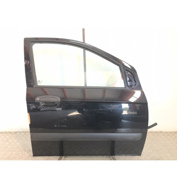 Дверь передняя правая бу для Hyundai Getz 1 1.1 i,  2006 г.