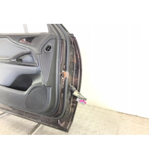 Дверь передняя левая бу для Opel Zafira C 2.0 CDTi,  2014 г.