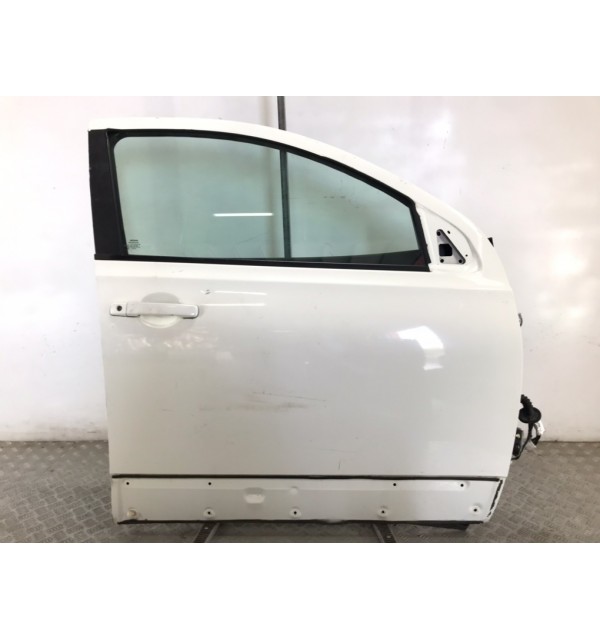 Дверь передняя правая бу для Nissan Qashqai  1.5 DCi,  2011 г.