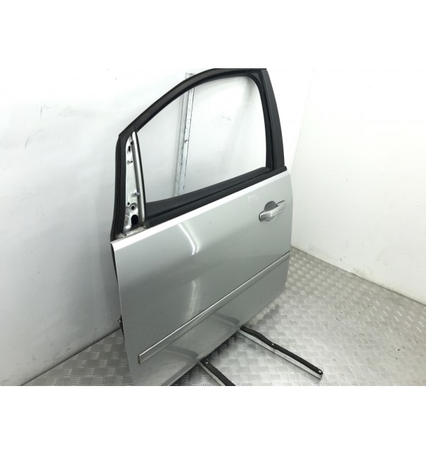 Дверь передняя левая бу для Ford C-Max  1.8 i,  2009 г.