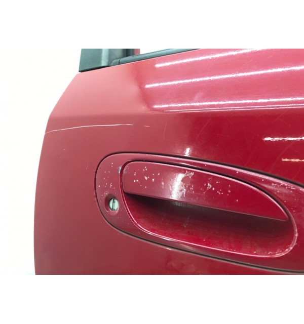 Дверь передняя правая бу для Honda Civic 7 1.6 i,  2005 г.