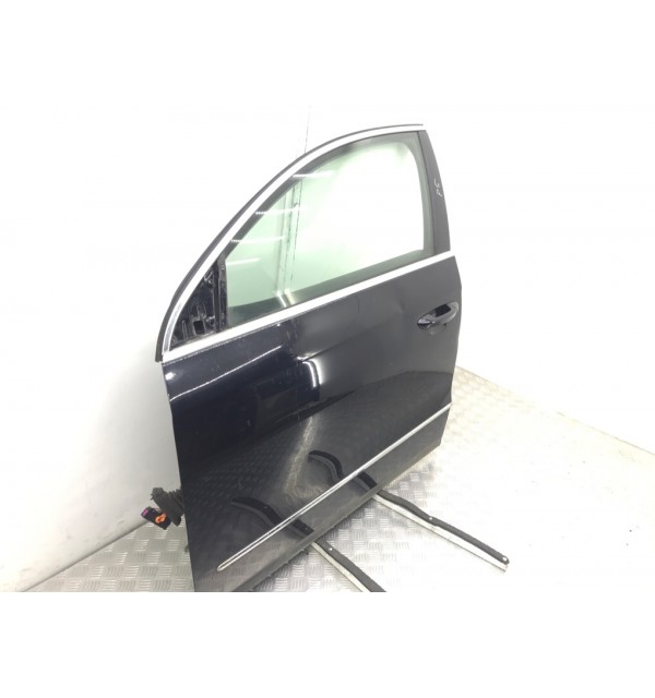 Дверь передняя левая бу для Volkswagen Passat B6 2.0 TDi,  2007 г.