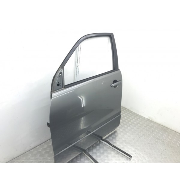 Дверь передняя левая бу для Suzuki Grand Vitara JT 2.0 i,  2006 г.