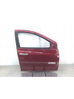 Дверь передняя правая бу для Renault Clio 3 1.6 i, 2010 г.