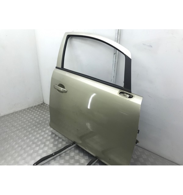 Дверь передняя правая бу для Opel Corsa D 1.4 i,  2008 г.