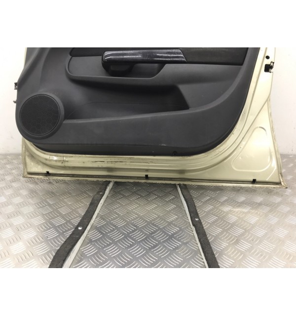 Дверь передняя правая бу для Opel Corsa D 1.4 i,  2008 г.
