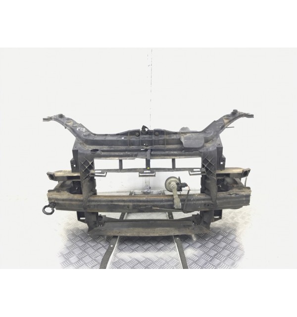 Панель передняя (телевизор) бу для Ford Fusion  1.4 i,  2009 г.