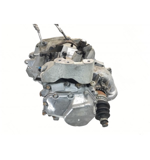 КПП механическая (МКПП) бу для Opel Zafira C 1.8 i,  2014 г.