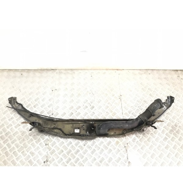 Панель передняя (телевизор) бу для Opel Astra H 1.6 i,  2005 г.