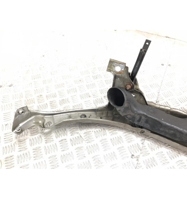 Панель передняя (телевизор) бу для Opel Astra H 1.7 CDTi,  2005 г.