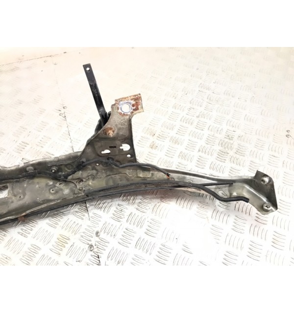 Панель передняя (телевизор) бу для Opel Astra H 1.7 CDTi,  2005 г.