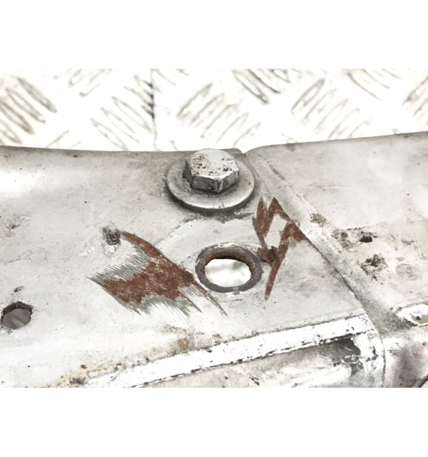 Панель передняя (телевизор) бу для Opel Astra H 1.7 CDTi,  2005 г.