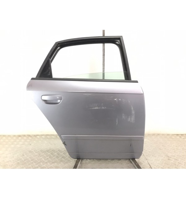 Дверь задняя правая бу для Audi A4 B7 1.9 TDi,  2005 г.