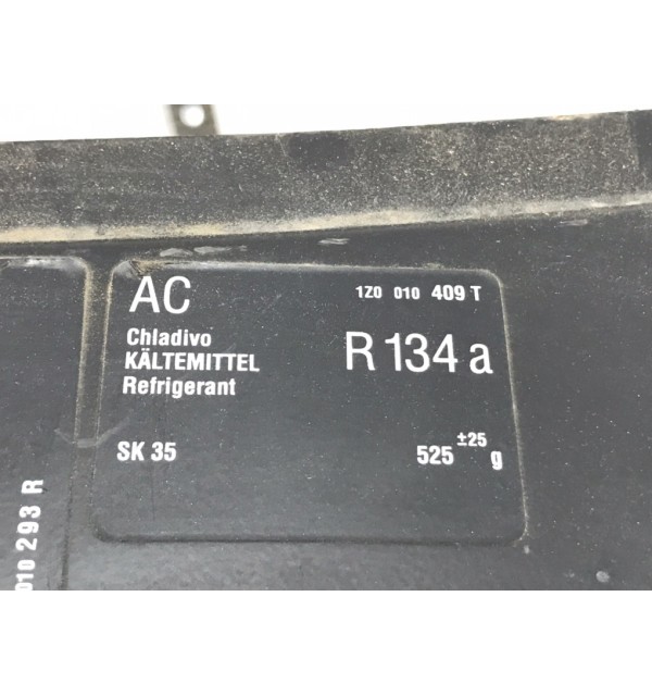 Панель передняя (телевизор) бу для Skoda Octavia A5 1.9 TDi,  2008 г.