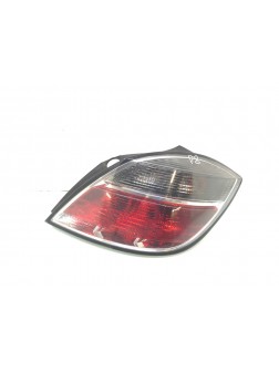 Фонарь задний правый бу для Opel Astra H 1.4 i,  2008 г.