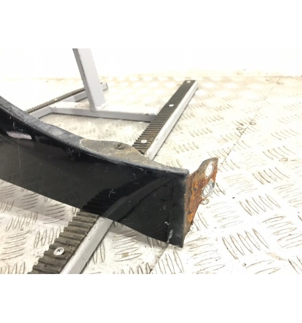 Крыло переднее правое бу для Volkswagen Golf 5 2.0 TDi,  2008 г.