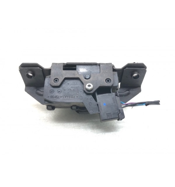 Замок багажника бу для Opel Astra J 1.7 CDTi,  2011 г.