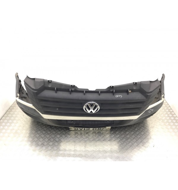 Бампер передний бу для Volkswagen Crafter  2.0 TDi,  2012 г.